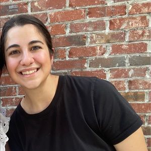 Meet your Posher, Christina